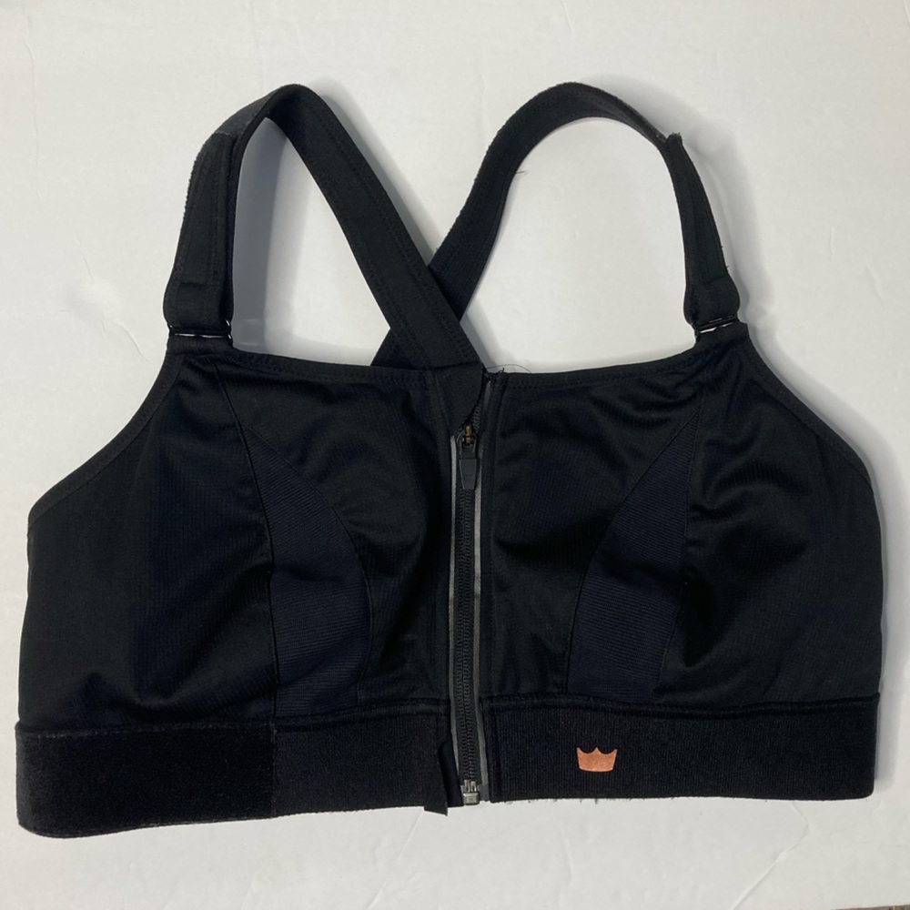 SHEFIT ULTIMATE Black Sports Bra Size 2Luxe Supportive Fitness Activewear 2 Luxe